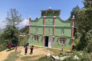 Iglesia de Jesucristo Sobre la Roca, Templo la Roca Eterna, Bachen, Chenalh&oacute;, Chiapas.