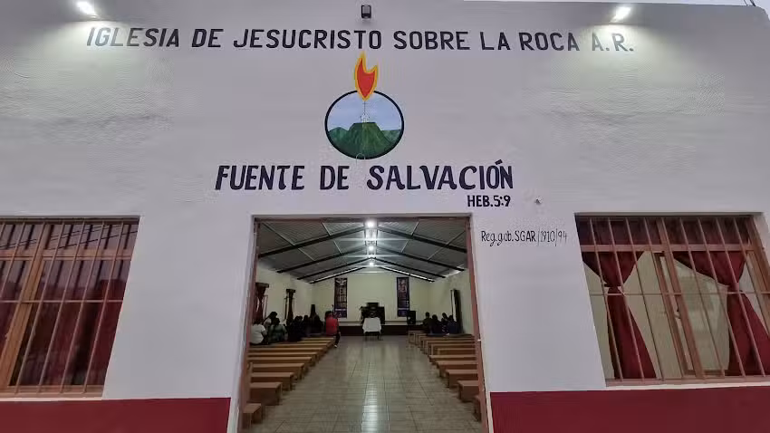 IGLESIA DE JESUCRISTO SOBRE LA ROCQ