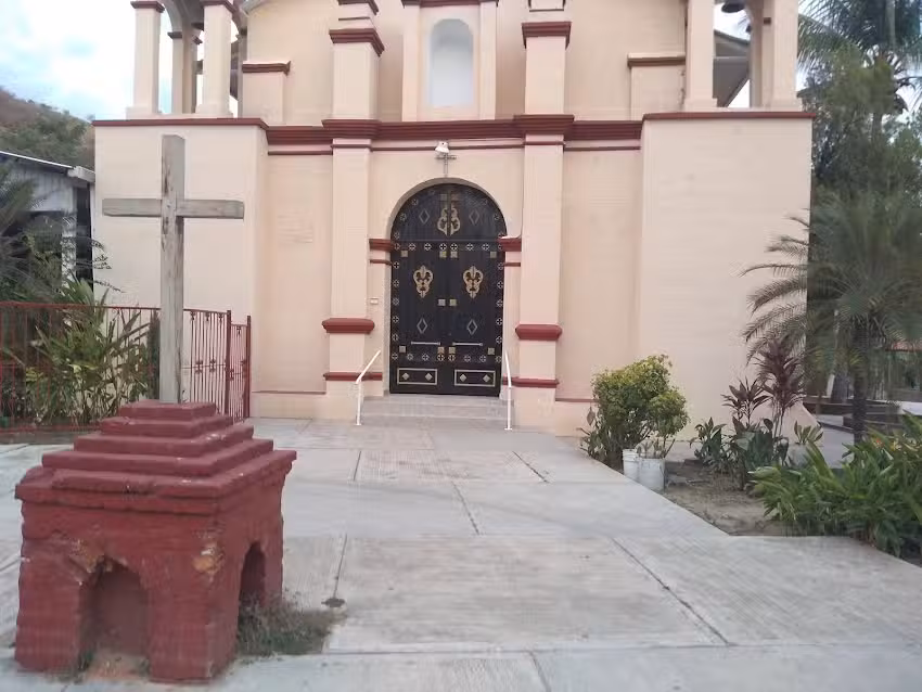 Iglesia De La Asuncion De Maria