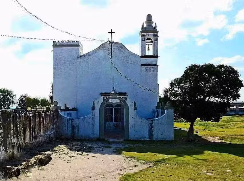 Iglesia de la Ex-hacienda de Santa Ana y Lobos