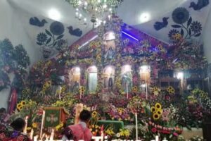 Iglesia de la virgen de Rosario PASTÈ ZINACANTAN CHIAPAS
