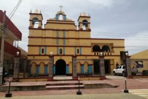Iglesia De La Virgen Del Rosario