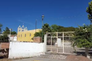 Iglesia De La Virgen Del Rosario