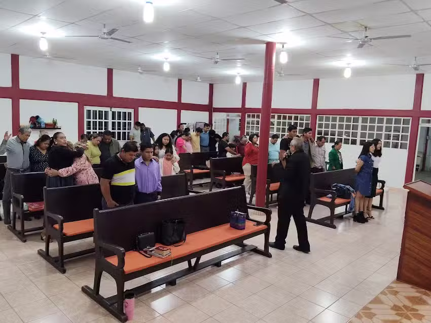 Iglesia de las Asambleas de Dios &ldquo;Pr&iacute;ncipe de Paz&rdquo;