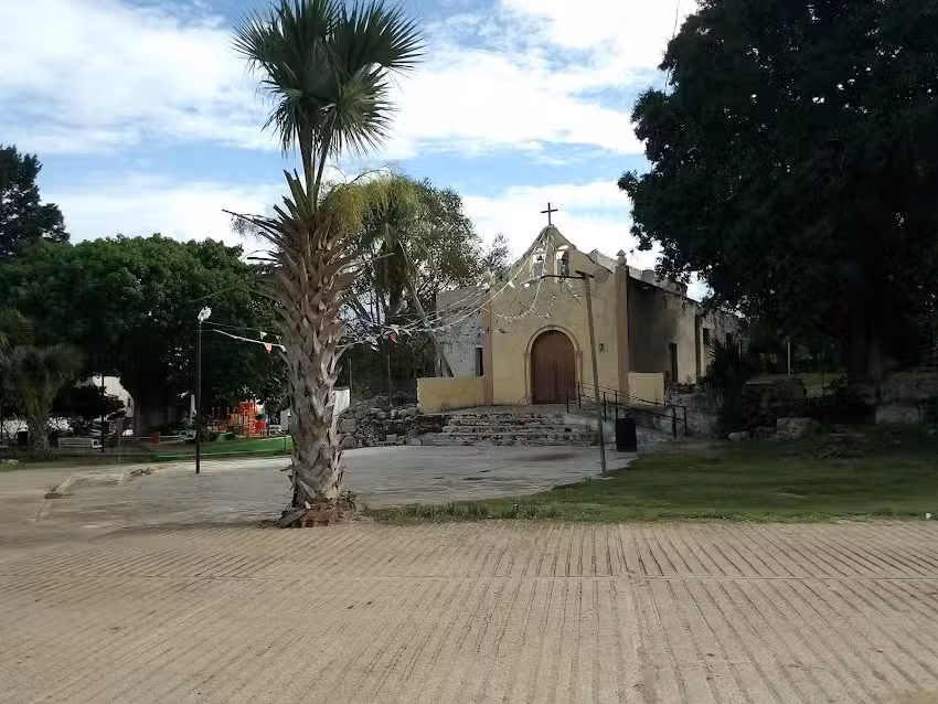 Iglesia De Sahcabchen