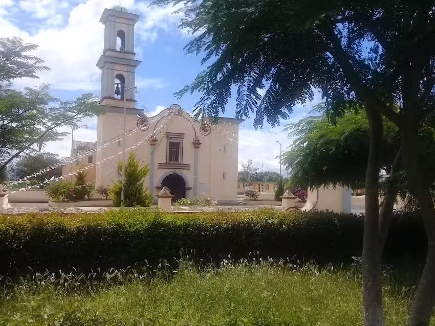 Iglesia De San Crist&oacute;bal M&aacute;rtir