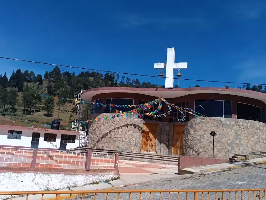 Iglesia de San Joaqu&iacute;n y Santa Ana