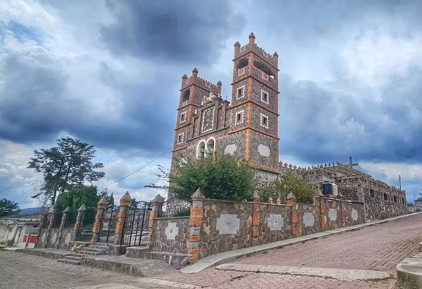 Iglesia de San Jos&eacute; Tepeyahualco, Tlaxco, Tlaxcala