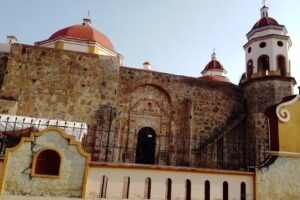 Iglesia de San Juan Bautista (EST.sXVII)