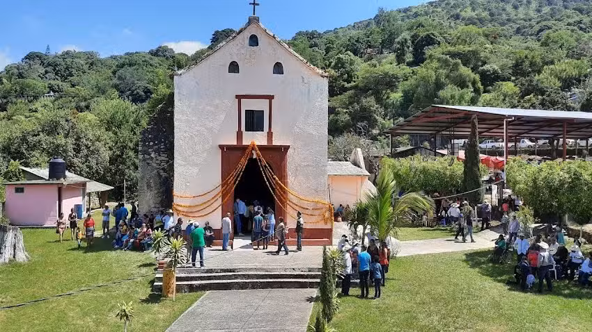IGLESIA DE SAN LUCAS EVANGELISTA