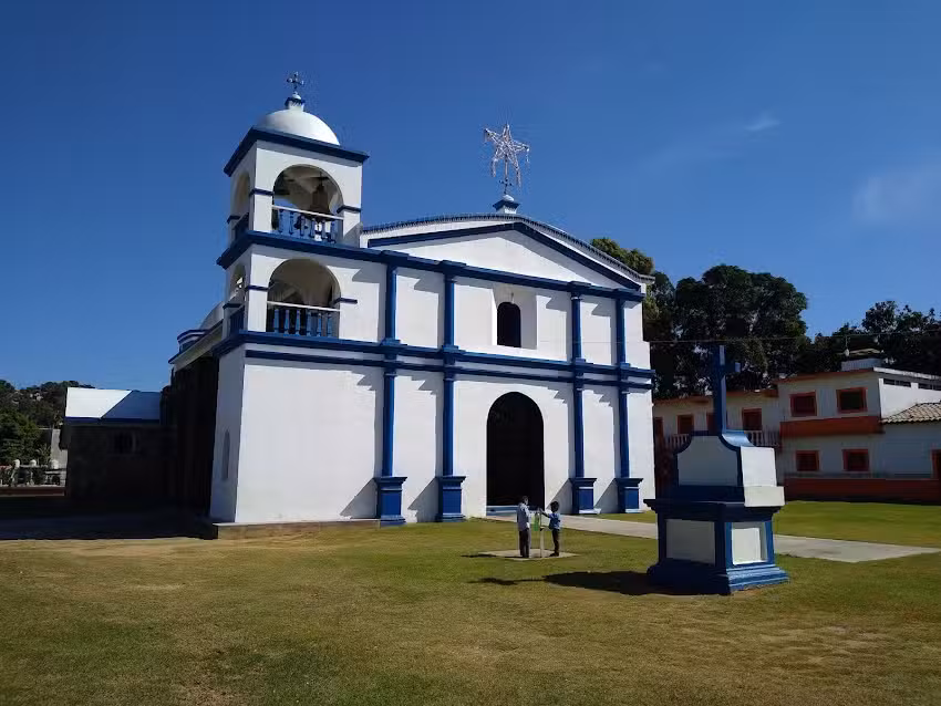 Iglesia De San Miguel Arc&aacute;ngel