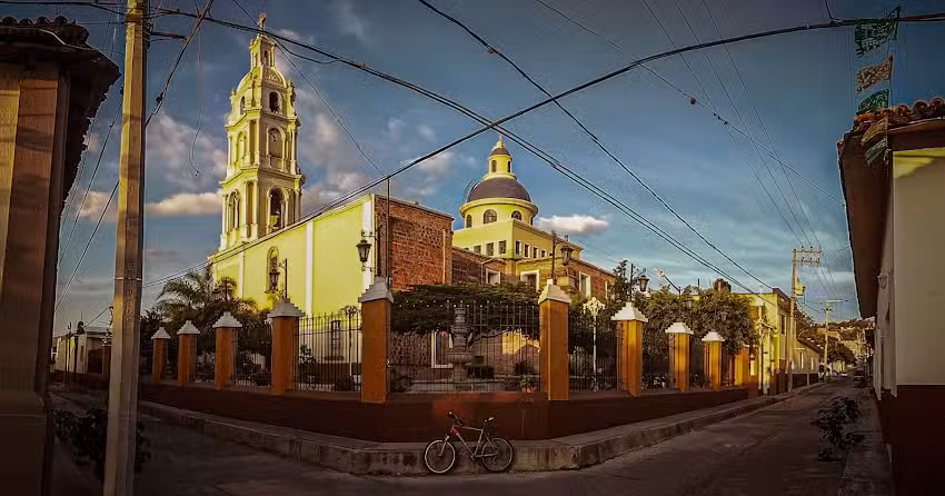 Iglesia de San Miguel Arcangel
