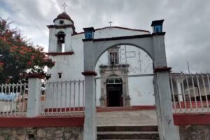 IGLESIA DE SAN MIGUEL ARCANGEL CHICHIMEQUILLAS DE ESCOBEDO