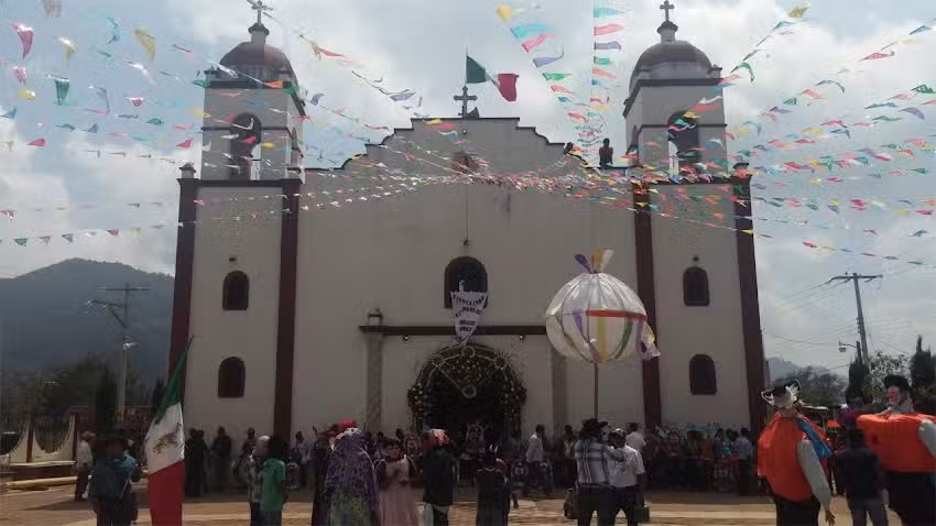 Iglesia de San Miguel Coatl&aacute;n