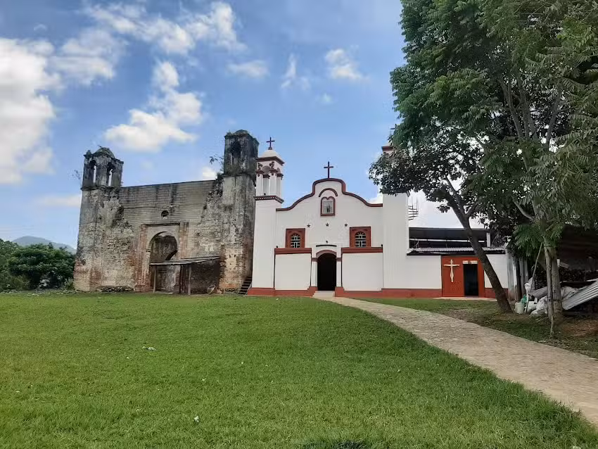 Iglesia de San pedro Teutila