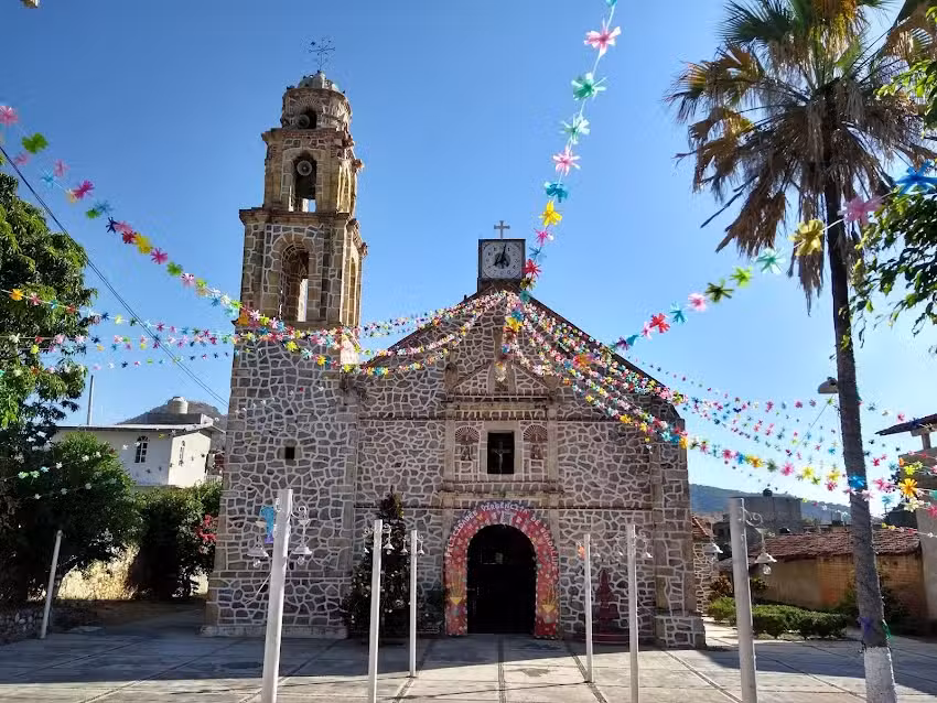 Iglesia De Santa Ana Zicatecoyan