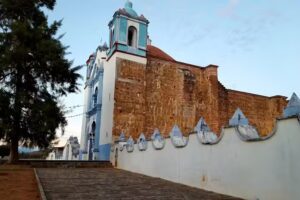 Iglesia De Santa Catarina Quian&eacute;
