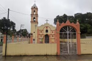 Iglesia de Santa Cruz Xaltetela