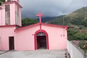 Iglesia de santa maria de guadalupe Barrio xochitla