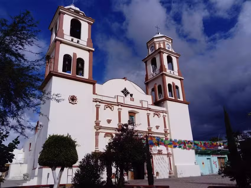 Iglesia de Santa Mar&iacute;a de la presentaci&oacute;n