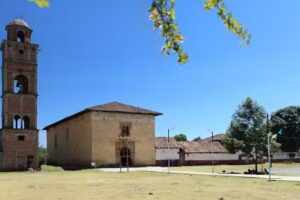Iglesia De Santa Maria HUIRAMANGARO, MICHOACAN, MEXICO.