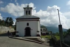 Iglesia de Tlalcruz la capilla de San Antonio en la cruz