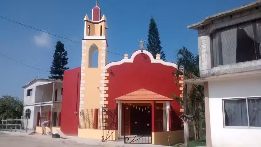 IGLESIA DE TRES BOCAS