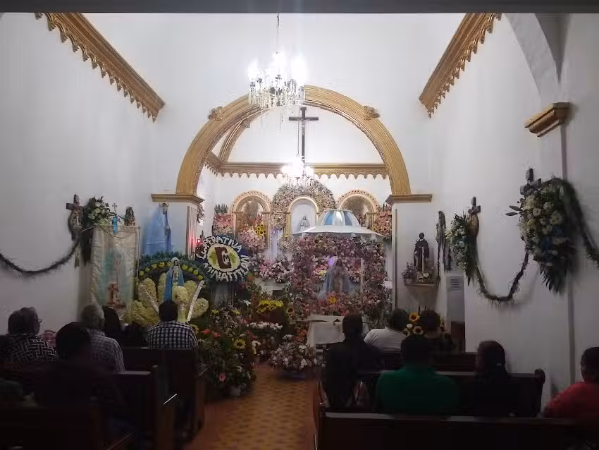 Iglesia de Virgen de la Natividad