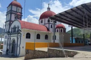 Iglesia del barrio de santa cruz