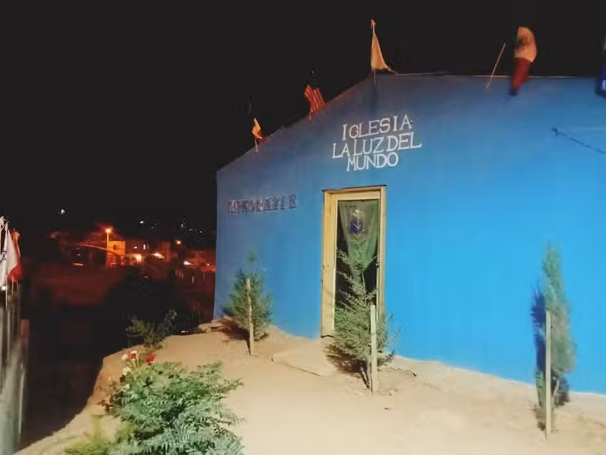 Iglesia del Dios vivo columna y apoyo de la verdad La luz del mundo