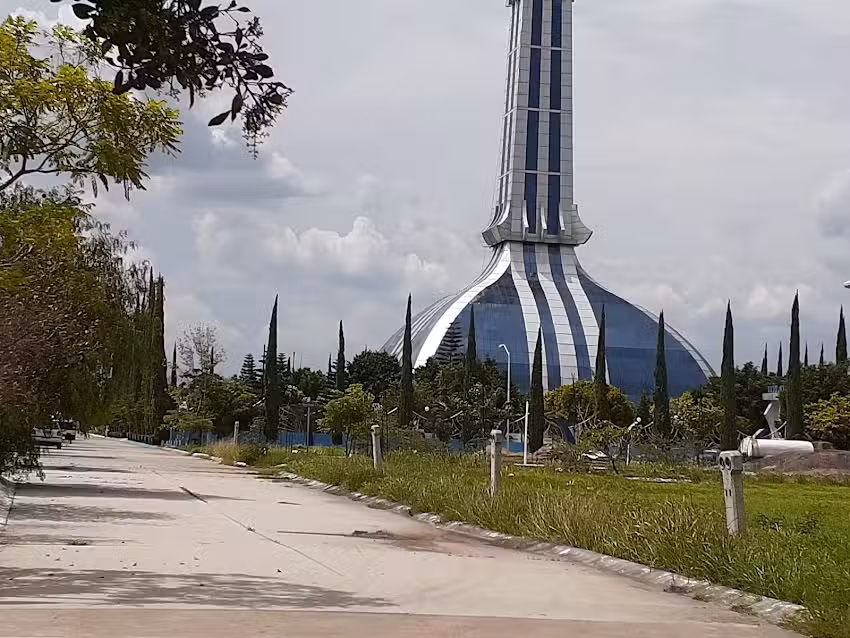 Iglesia del Dios Vivo Columna y Apoyo de la Verdad. La Luz del Mundo