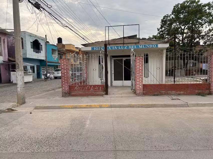Iglesia del Dios vivo columna y apoyo de la verdad La Luz del Mundo L&aacute;zaro C&aacute;rdenas