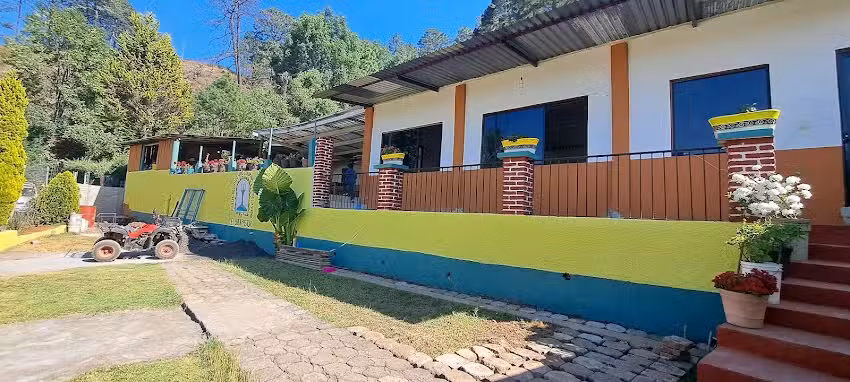 Iglesia Del Dios Vivo Columna y Apoyo El Buen Pastor