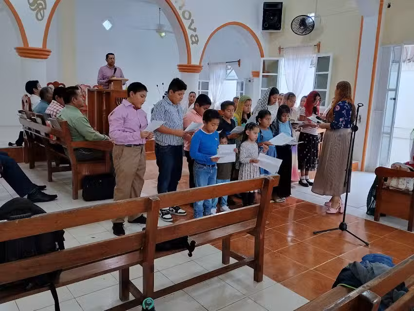Iglesia del Dios Vivo El Buen Pastor 20 de Noviembre