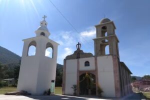 Iglesia del Se&ntilde;or de la Santa Cruz Magdalena Cruz Blanca