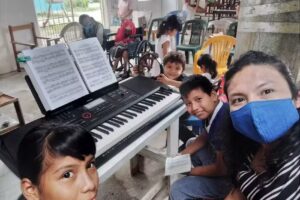 Iglesia &ldquo;Dios con nosotros&rdquo; ICIAR