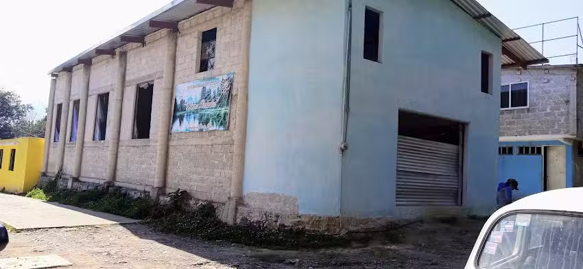 Iglesia Divino Redentor Col. Demini calle los Pinos