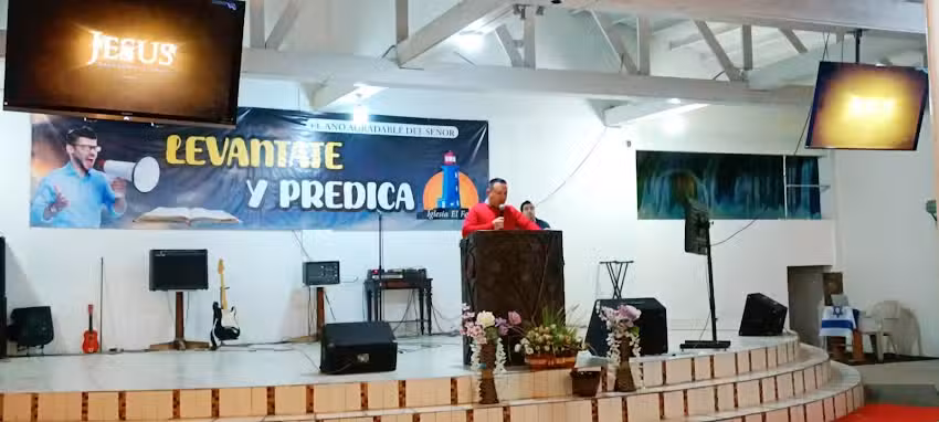 Iglesia el faro pentecostal