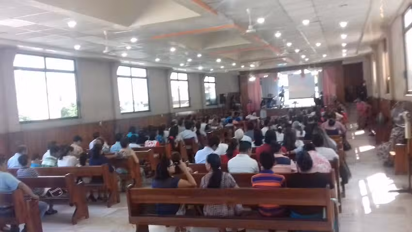 Iglesia El Lirio de los Valles Asambleas de Dios