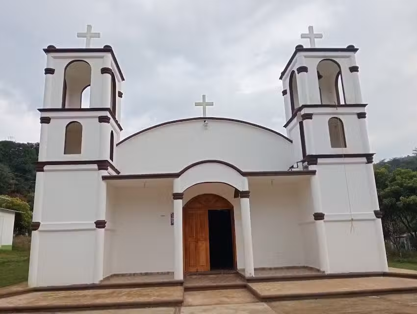 Iglesia &ldquo;EL SE&Ntilde;OR DEL POZO &ldquo;