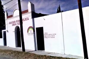 Iglesia Evang&eacute;lica Eben-Ezer