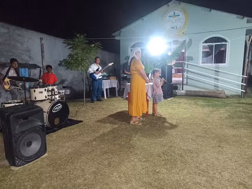 Iglesia evang&eacute;lica &ldquo;Los dos olivos&rdquo;