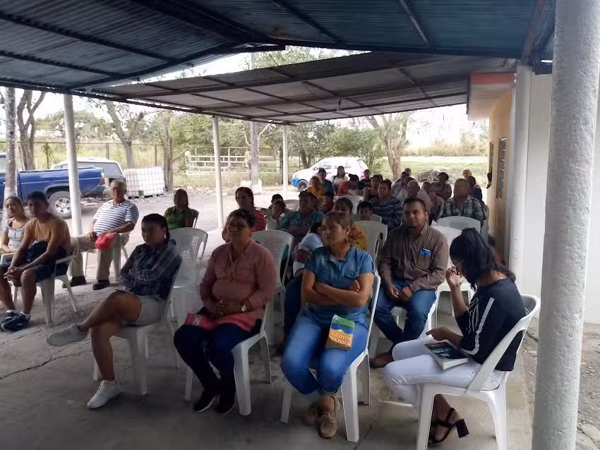 Iglesia Evang&eacute;lica M&aacute;s Que Vencedores del Bosque, Cotaxtla Veracruz
