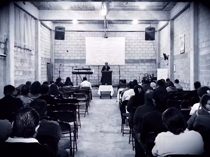 Iglesia Evang&eacute;lica Pentecost&eacute;s: &ldquo;El Divino Compa&ntilde;ero&rdquo;