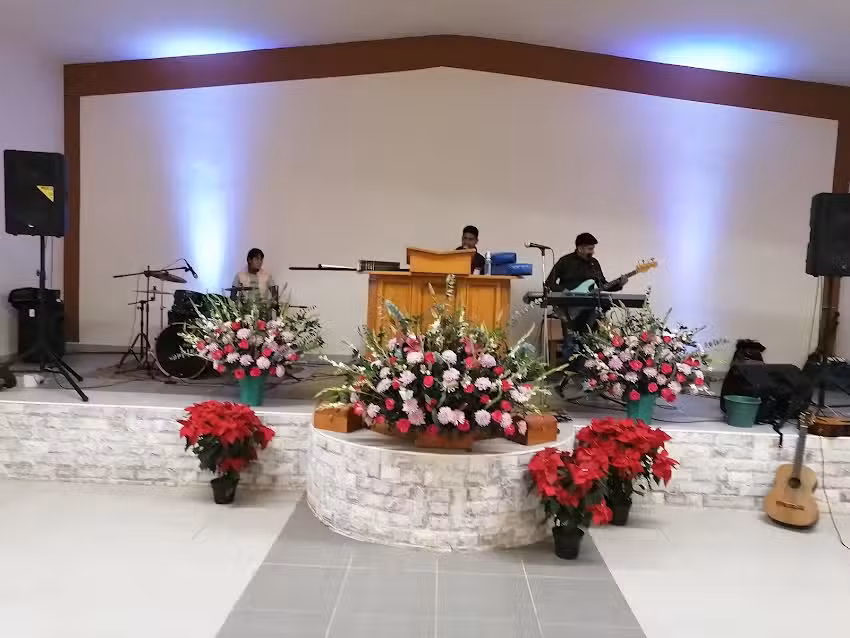 Iglesia Evang&eacute;lica Rosa de Saron