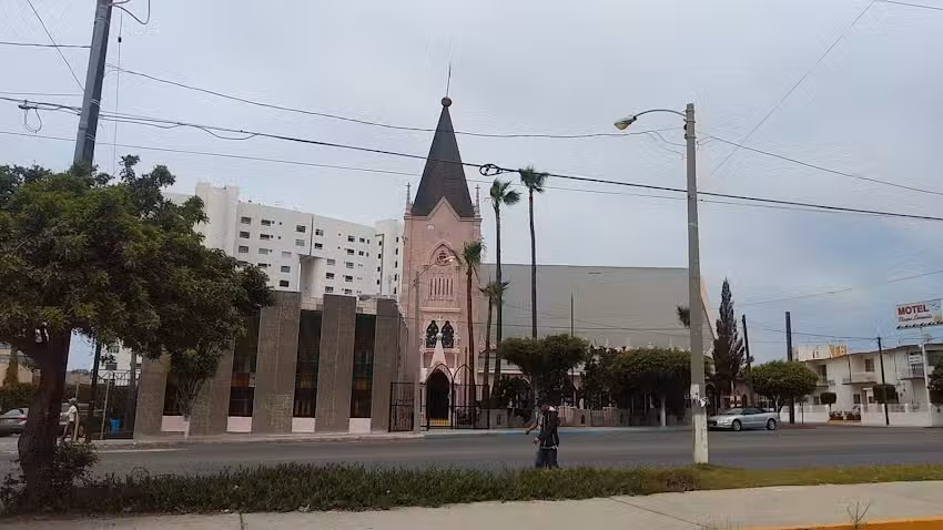 Iglesia Evang&eacute;lica San Pablo Sitio Playas