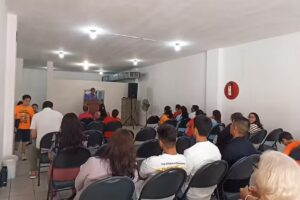 Iglesia Familia Gloria Postrera