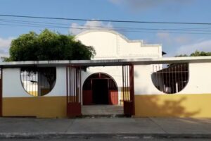 Iglesia Flor de Abril