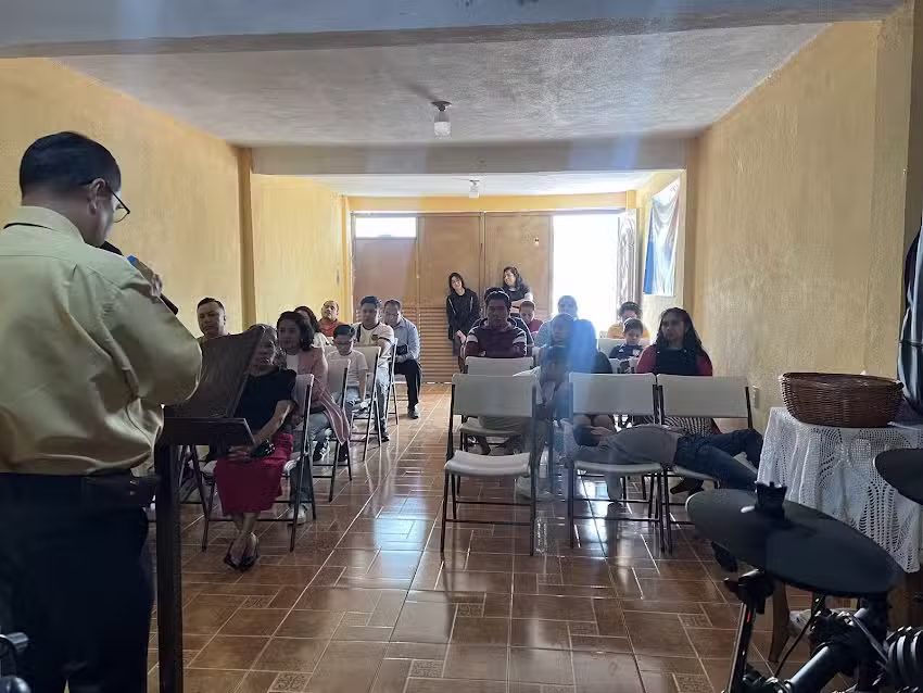 Iglesia Fuego Pentecostes Quer&eacute;taro MX (Iglesia Pentecostal Unida de M&eacute;xico &ndash; IPUM)