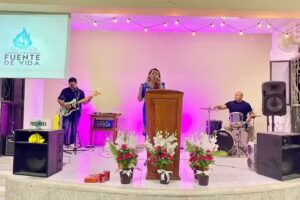 Iglesia Fuente de Vida Asambleas de Dios